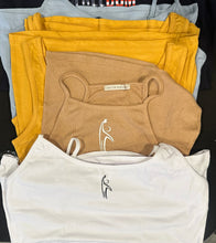 Load image into Gallery viewer, IVRI Man Tank Tops
